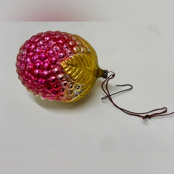 Antique Mercury Glass Pink Yellow Figural Berry Fruit Christmas Tree Ornament - Picture 15 of 16